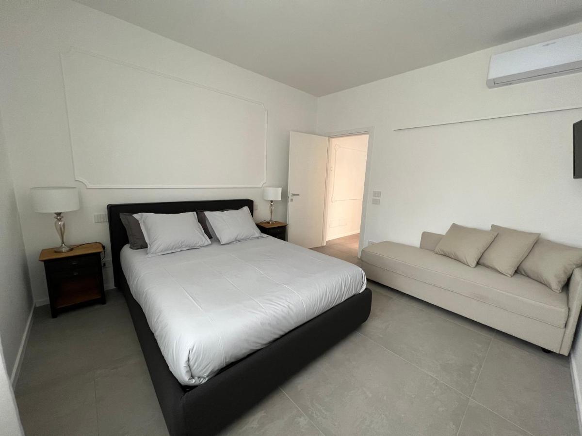 Villa Torrione - Apartments & Pool Чивитанова-Марке Экстерьер фото